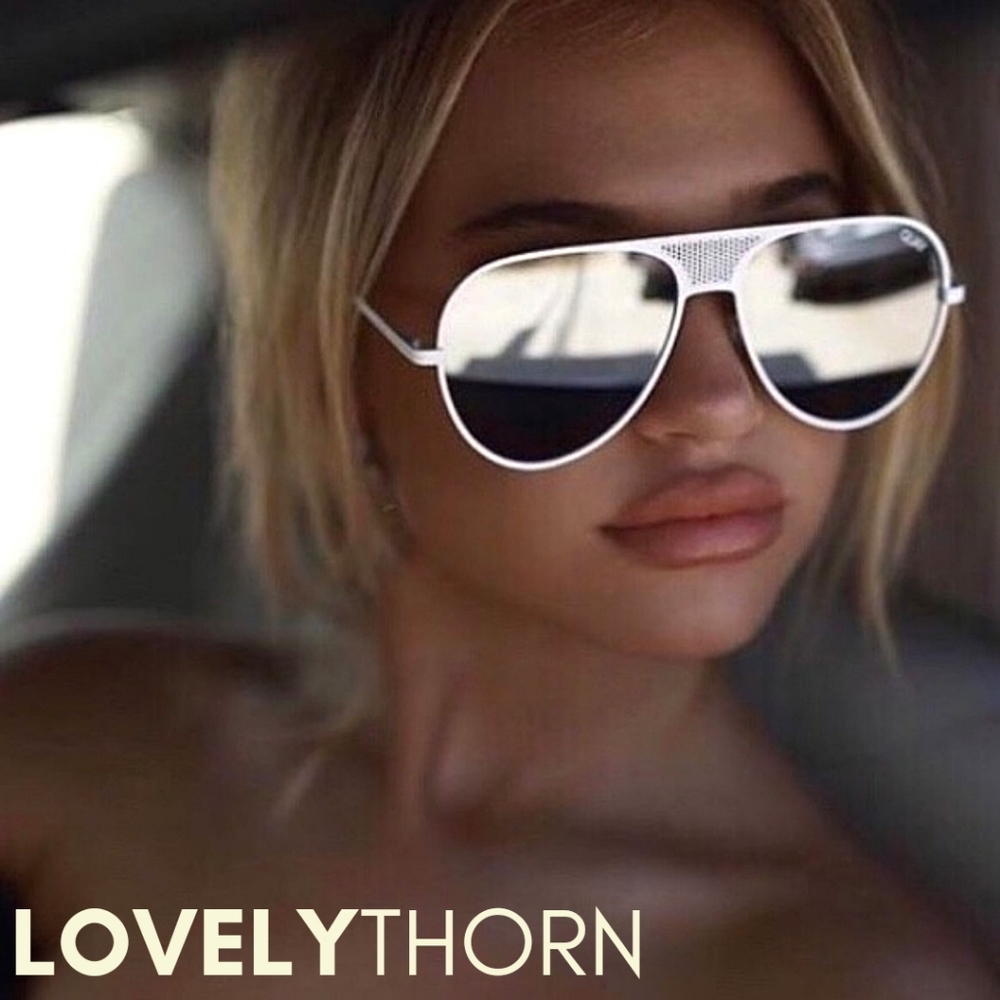 QUAY // ltd ed kylie jenner collab white glam oversized retro-chic aviators - Picture 9 of 16